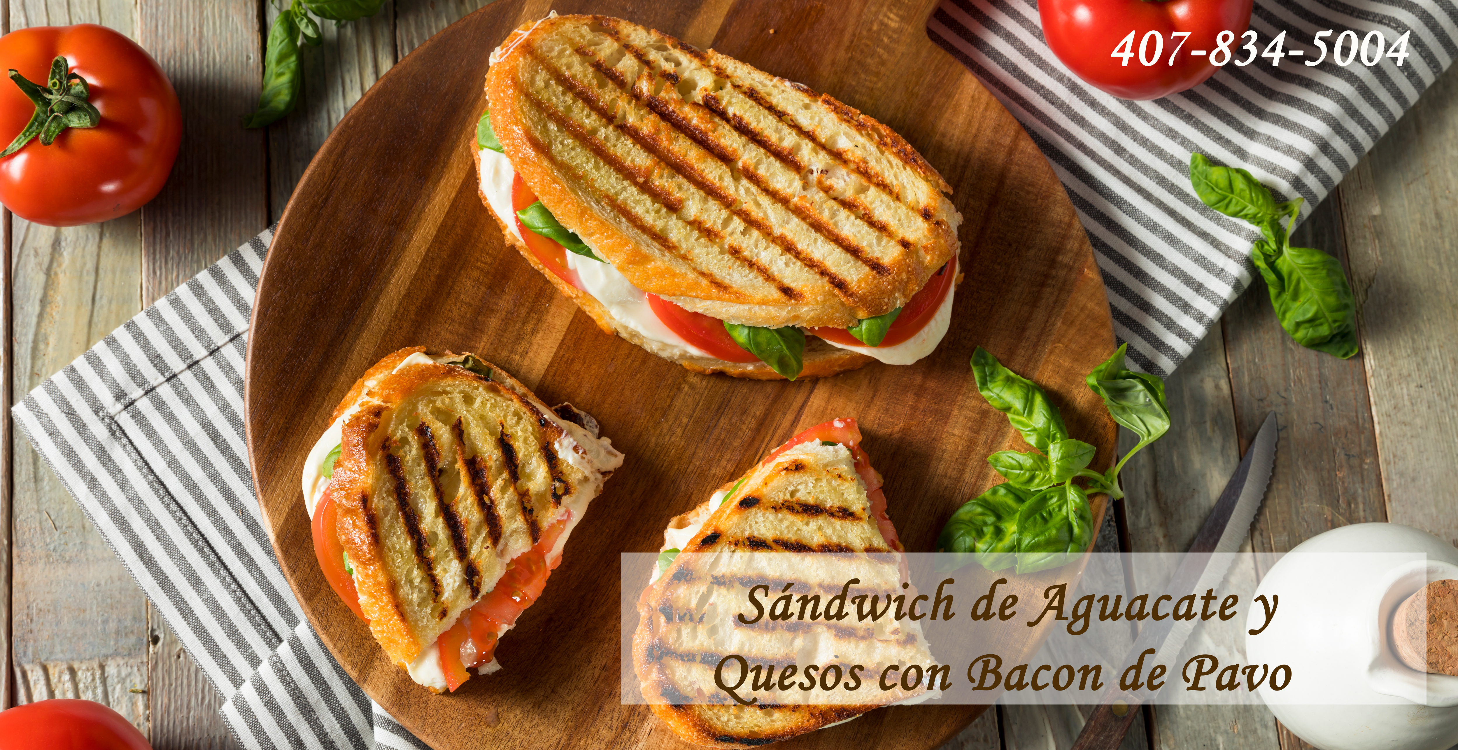 09 Sándwich de Aguacate y Quesos con Bacon de Pavo